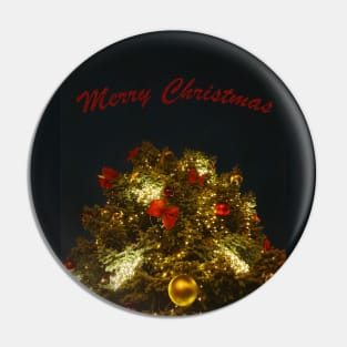 Christmas tree Pin