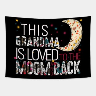 This grandma is loved to the moom and back Tapestry