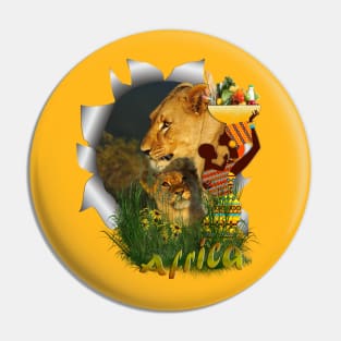 Lion with lion cub T-shirt Pin