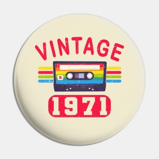 Vintage 1971 Pin