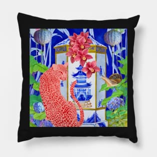 Pink panther and snail in chinoiserie garden Pillow