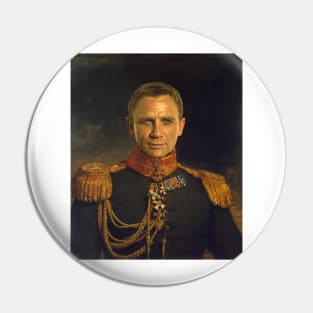 Daniel Craig - replaceface Pin