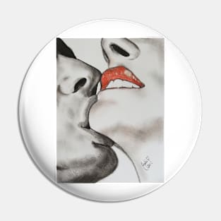 Sensual Kiss Pin