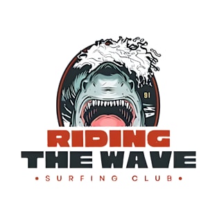 vintage-riding the wave T-Shirt