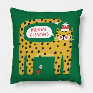 MERRY KISSMAS Pillow