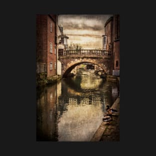 The Water Bridge In Newbury T-Shirt