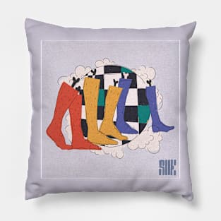 Walk away Pillow