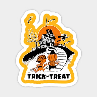 Halloween - Haunted House on the Hill Magnet