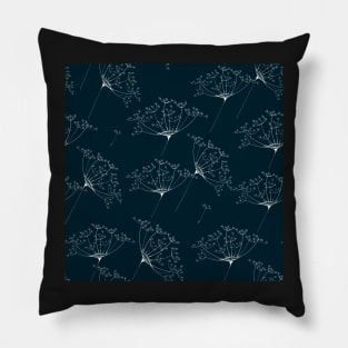 Queen Anne's lace plant Pillow