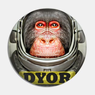 Funny Monkey Astronaut Apes Animal memes Pin