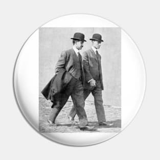 The Wright brothers, US aviation pioneers (H423/0251) Pin