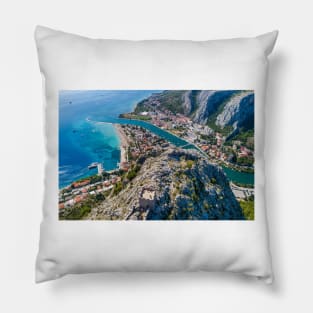 Omiš Pillow