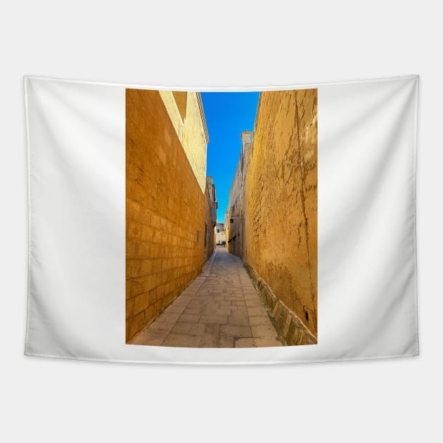 Mdina, Malta, Side Street Tapestry by Graz-Photos