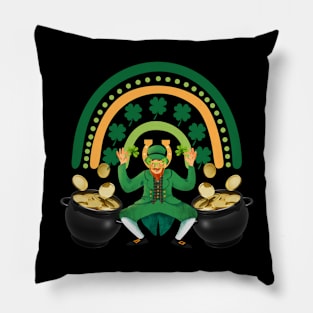 Leprechaun Irish Man with gold, rainbow and cool glasses with clover. Enjoy St. Patrick's Day! Pillow