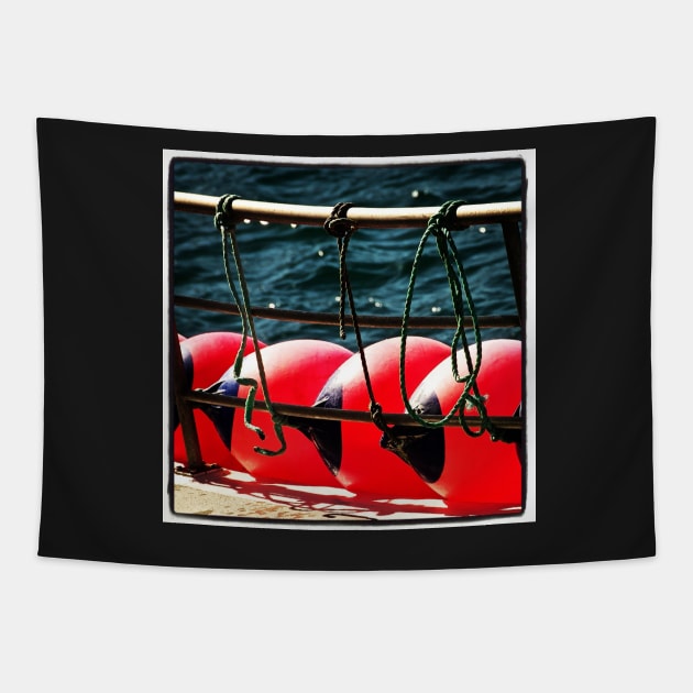 Ballons rouges Tapestry by rollier