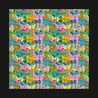 Presents Seamless Pattern T-Shirt