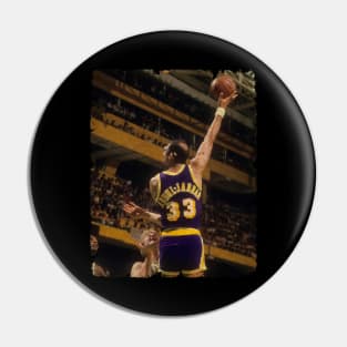 Kareem Abdul Jabbar vs Larry Bird Pin