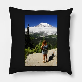 "Rainier Admiration" Pillow