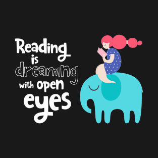 Reading books T-Shirt