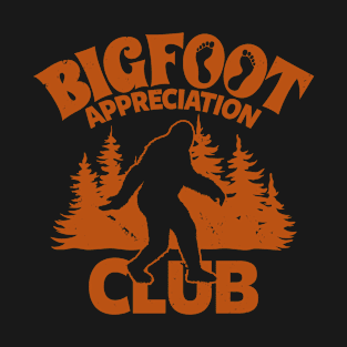 Bigfoot Sasquatch Believer Funny Retro Vintage Bigfoot Club T-Shirt