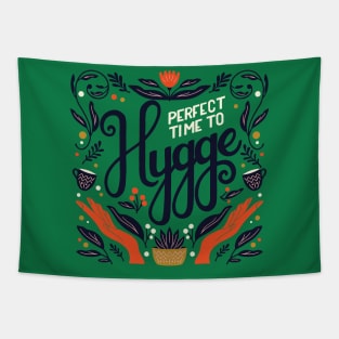 Perfect time to hugge Tapestry