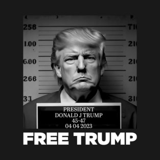 Free Donald Trump Mugshot T-Shirt