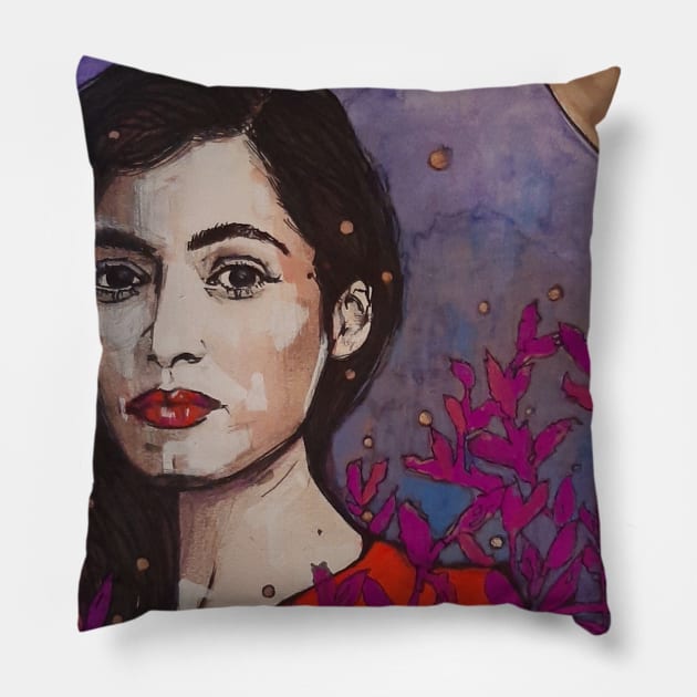 Silvia Pillow by Miriam de la Paz