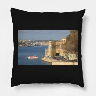 Grand Harbour, Valletta, Malta Pillow