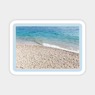 Sea and pebbles Magnet