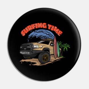 4Runner Toyota Surfing Time Holiday - Peanut Pin