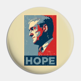 Robert Mueller HOPE Retro Obama Style Vintage Look Pin