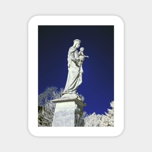 Infrared madonna and child statue Magnet