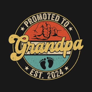 Promoted To Grandpa 2024 Pregnancy New First Grandpa Retro T-Shirt