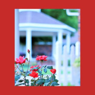 Red Roses in Front of a White Gazebo T-Shirt
