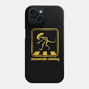 Xenomorph crossing yellow Phone Case