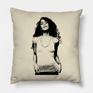 Aaliyah Pillow