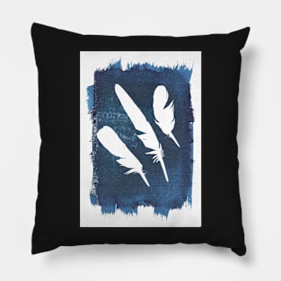 Feathers Pillow