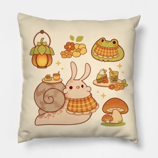 Cottagecore tavern items Pillow