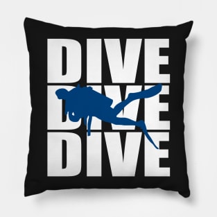 shark diving Pillow