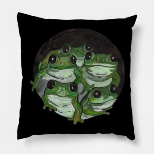 Five green frogs Pillow