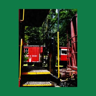 Trains - Morristown and Erie Caboose T-Shirt