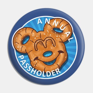 Pretzel Passholder Pin