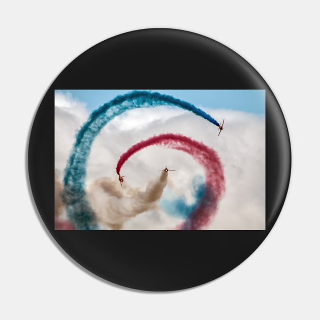 Red Arrows Twister Pin by aviationart