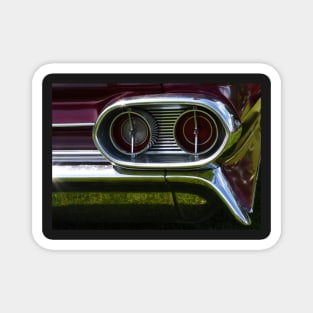 Classic chrome and design Magnet