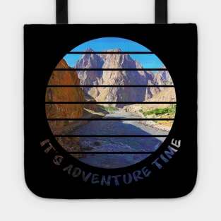 Adventure is Calling I have to go walking outside in nature and enjoy the hike in the beautiful surrounding between rivers, trees, rocks, wildlife and green fields. Hiking is a pure gem of joy.   Tote