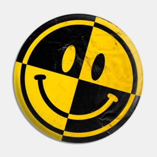 SMILE LOGO Pin