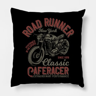 Road runner new york Pillow