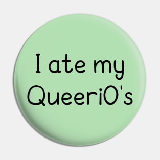 Queeri-Os Pin