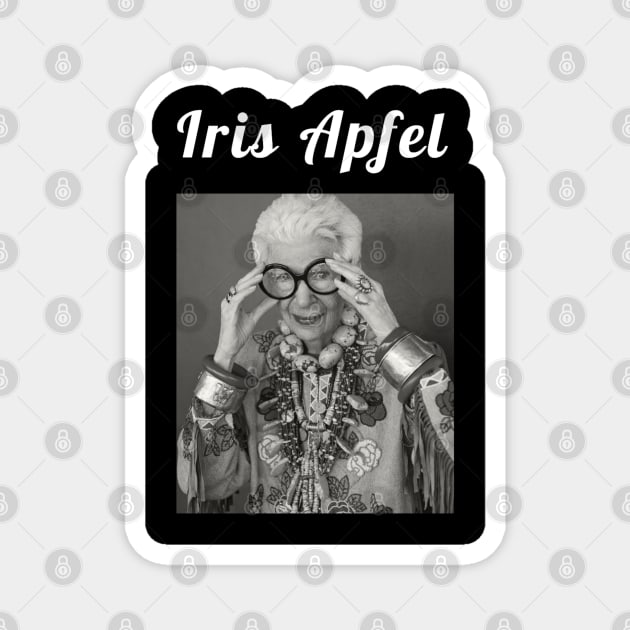 Iris Apfel / 1921 Magnet by DirtyChais