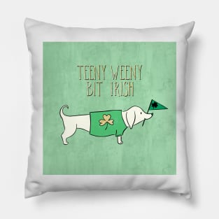 Saint Patrick's Day Dog Design Teeny Weeny Bit Irish Pillow